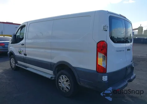 2016 Ford Transit-250 z USA, uszkodzony, nr VIN 1FTYR1ZM0GKA47175